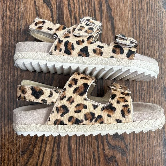Mini Boden Kids Leopard Sandals Size 30 - Picture 2 of 5